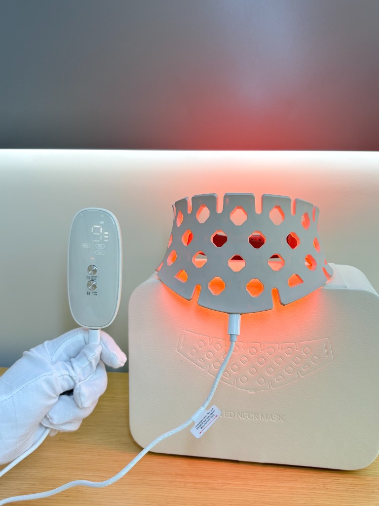 Private label LED neck mask with branded controller and case